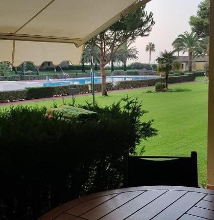 Planta Baja Acceso Directo A La Playa Apartment Исла Канела Екстериор снимка