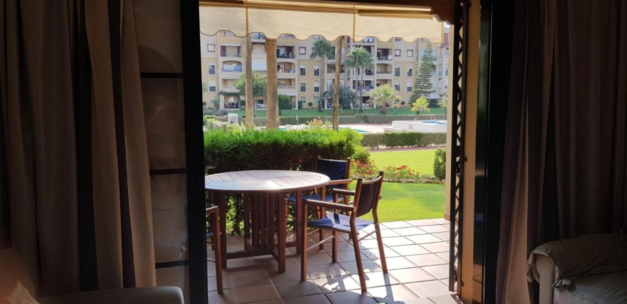 Planta Baja Acceso Directo A La Playa Apartment Исла Канела Екстериор снимка